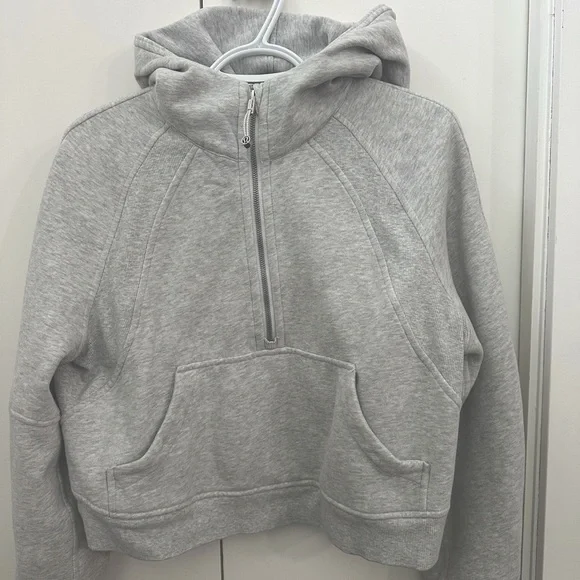 Lululemon oversized 1/4 zip - Picture 2 of 7